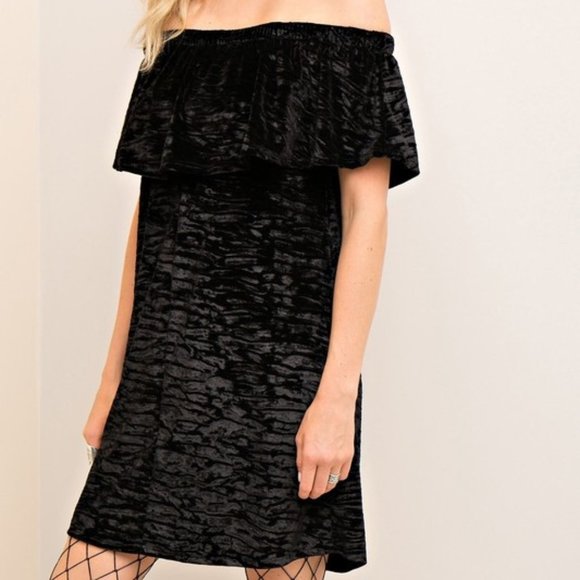 HOLIDAY PARTY Velvet Dress - Black - Picture 1 of 4